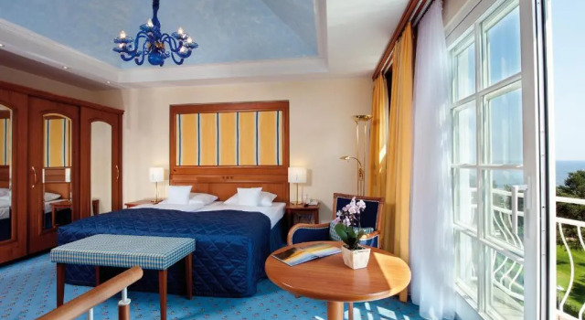 Двухместный люкс с балконом Hotel Kleine Strandburg