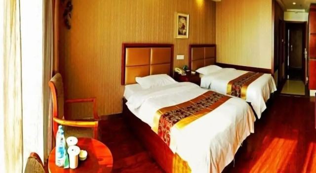 Двухместный номер Standard GreenTree Inn Nantong Development Zone Central Avenue Hotel