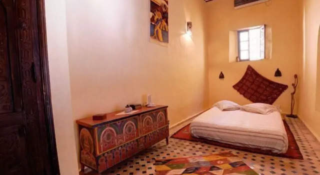 Riad Felloussia, Rezervovat Hotel Hotely v Meknes-Tafilalet s parkováním, Parkování