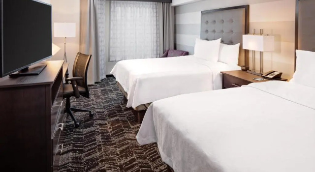 Четырёхместный люкс Homewood Suites By Hilton Ronkonkoma