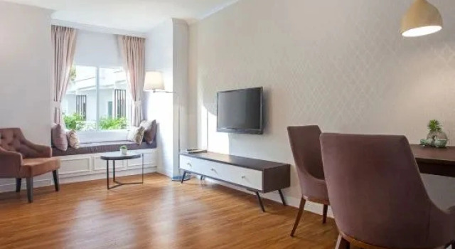 Номер Premier с видом на бассейн Hill Fresco Hotel
