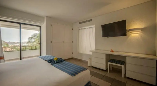 Номер Standard с балконом Park Royal Beach Huatulco
