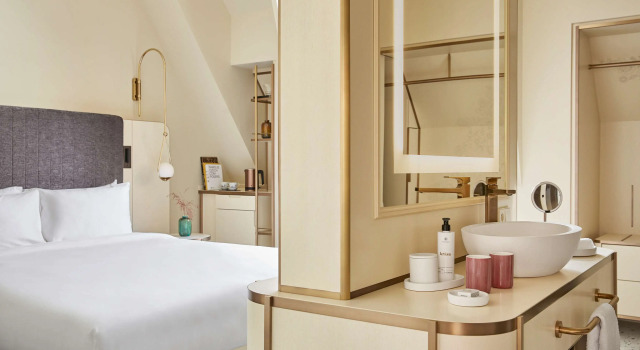 Deluxe Double room Andaz Prague, By Hyatt