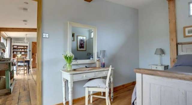 Beautifully Furnished, Located Just Outside the Pretty Village of Pluckley, Забронировать Отель Отели Англии 3 звезды, 3*