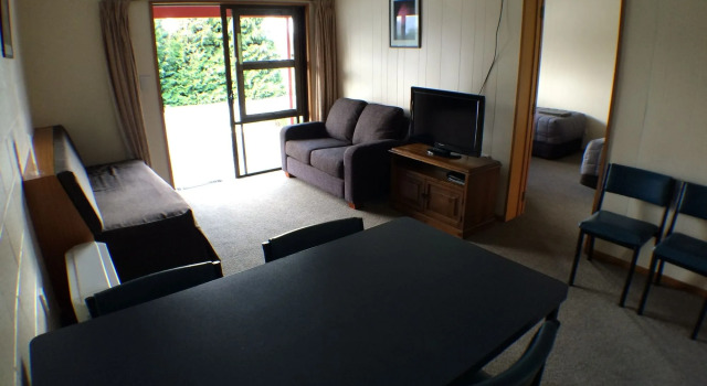 Mt Aspiring Holiday Park, Book Inn Wanaka Treble Cone Ski Area