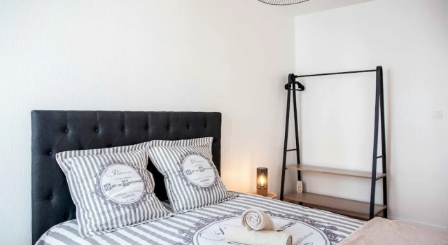 Appartement cessonnais avec terrasse et parking, Rezerwuj Apartament  