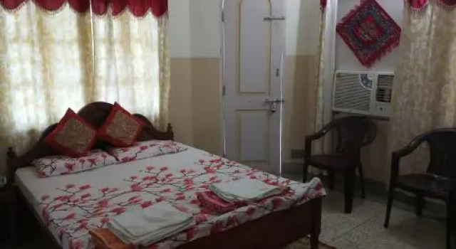 Hotel Monihar