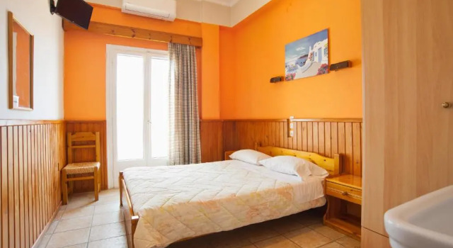 Standard Family room with sea view Hotel Athina