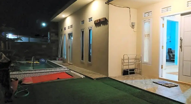 Puncak Pinus and Pool, Book Hotel Cheap Hotels in Batu, near Batu Night Spectacular