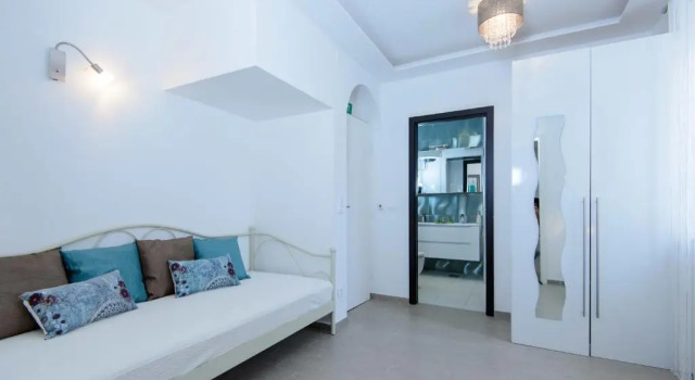 Апартаменты Superior Isaura Apartments