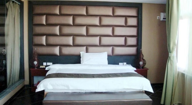 Mine Warfare Theme Hotel, Book Hotel Hoteller i Haiyang med parkering, Parkering