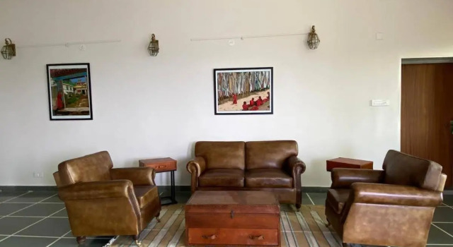 Sisarma Villa 5Bhk, Rezerwuj Willa Hotele w Rajasthan z parkingiem, Parking