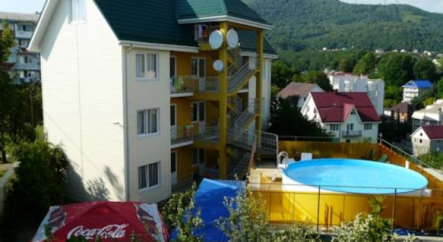 Annushka Guest House