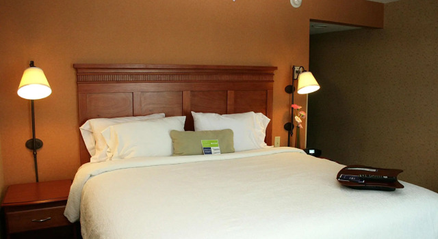 Двухместный номер Standard Hampton Inn by Hilton Guadalajara-Aeropuerto