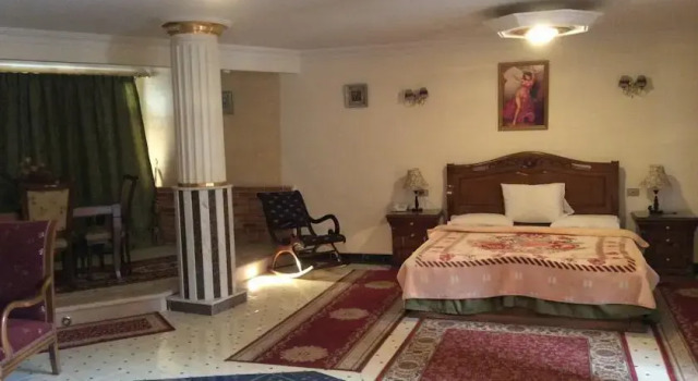 Summer Palace Hotel
