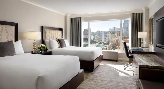 Двухместный номер Deluxe с видом на город Fairmont Waterfront