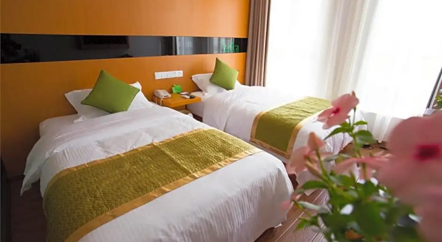 Номер Standard Vatica Shanghai Pudong New District Dishui Lake Hotel