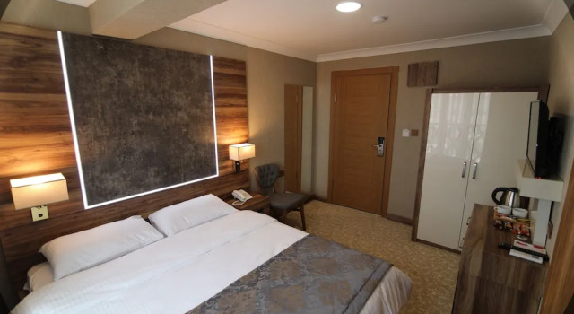 Номер Comfort Marbes HOTEL