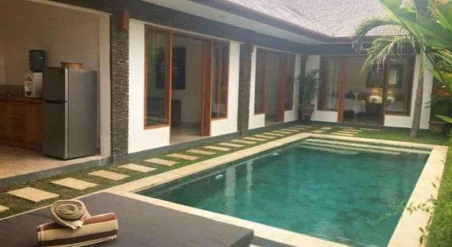 Villa Lotus Sanur, Rezervovat Vila Chaty v Bali, Chalupa