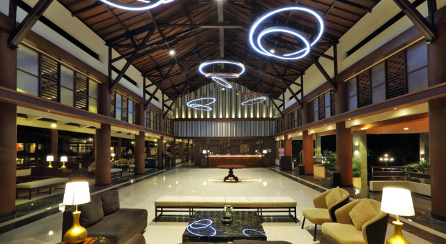 Lombok Raya Hotel