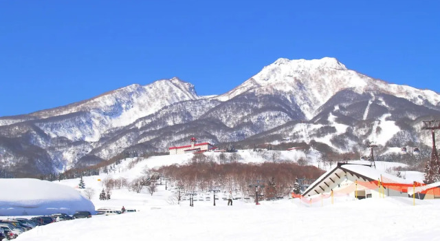 Woody House Kazamidori, Prenota Affittacamere Myoko 