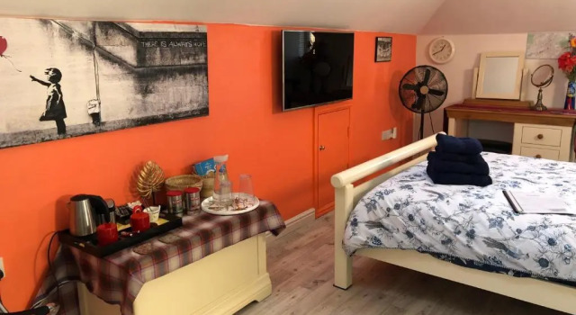 Canterbury HOMESTAY Ensuite, Varaa Hotelli Canterbury Kent