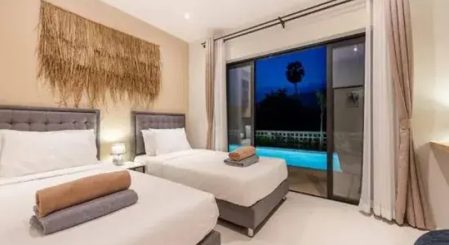 Sereniwood 2 - Private Pool Paradise Villa, Забронировать Вилла Отели Южного Таиланда с парковкой, Парковка