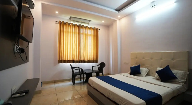 Номер Superior Hotel The Royal