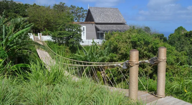 Коттедж Luxury Belle Mont Sanctuary Resort - Kittitian Hill