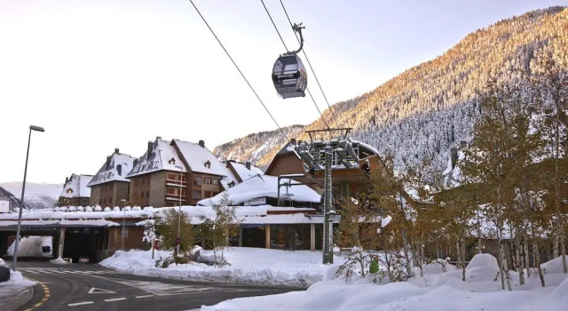 Val de Ruda Luxe 49 by FeelFree Rentals, Забронировать Отель Бизнес-отели Наут-Аран, 4* 5*