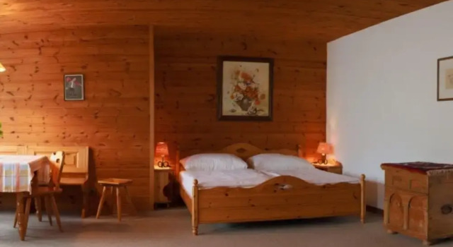 Farmhouse in Afritz Near Gerlitzen Ski Center, Rezerwuj Dom wakacyjny Hotele w Karyntia z parkingiem, Parking