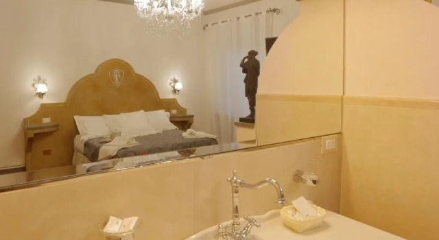 Трёхместный номер Deluxe Palazzo Mari suite & rooms b&b