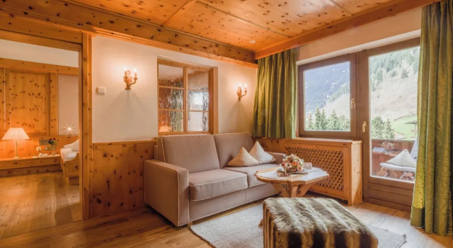 Двухместный номер Superior с балконом и с видом на горы Relais&Châteaux Spa-Hotel Jagdhof