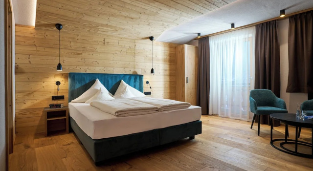 Номер Superior Hotel Stern