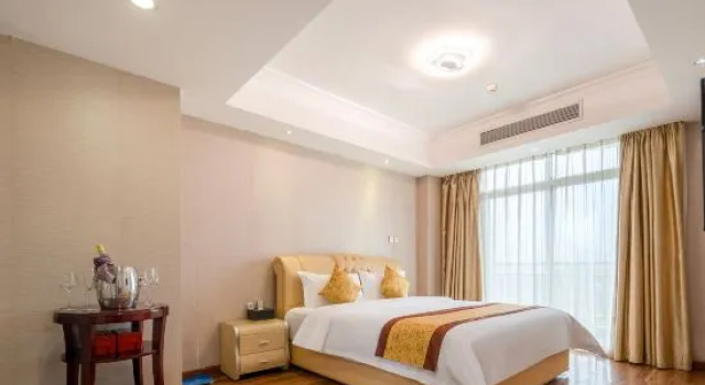 Четырёхместный люкс The New Dongyuan International Hotel