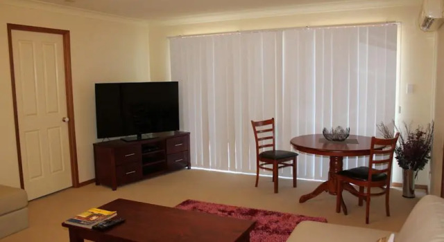 Apartments of O'Sheas Windsor, Book Apartment Dalby Queensland