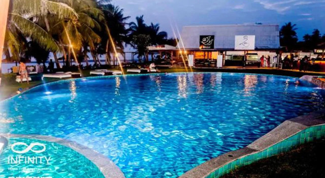 INFINITY Beach Club - Hostel