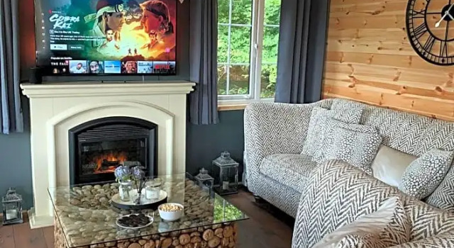 Percy Wood Lodges with Hot Tubs, Buchen Sie Hotel Hotels in Schottland mit Parkplatz, Parkplätze
