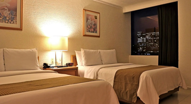 Четырёхместный номер Standard Hotel PF
