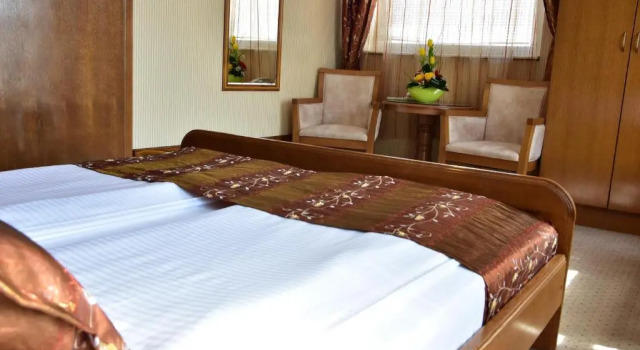 Люкс Garni Hotel Lav