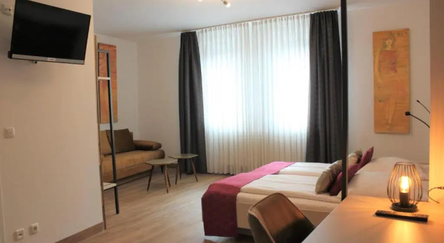 Am Blumenhaus, Varaa Hotelli Hotellit Baijeri pysäköinnillä, Pysäköinti