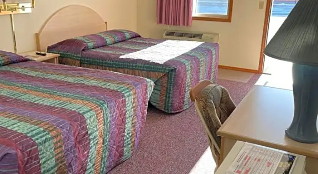Номер Economy Wheels Motel