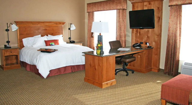 Двухместный люкс Hampton Inn & Suites Buffalo