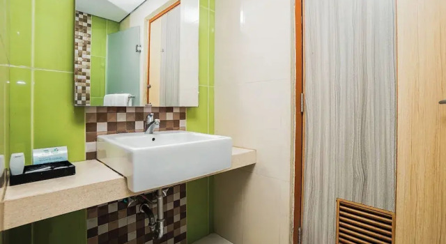 Camera Superior UTC Dago Hotel Bandung