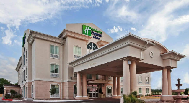 Holiday Inn Express & Suites Woodward by IHG, Prenota Hotel Woodward Oklahoma