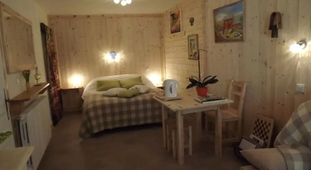 Chambre d'hotes La Mourerous, Rezerwuj Hotel Hotele w Serre Chevalier z basenem, Basen