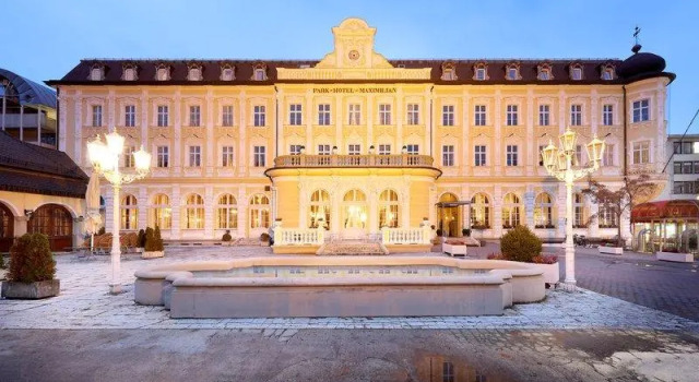 Четырёхместный полулюкс Eurostars Park Hotel Maximilian