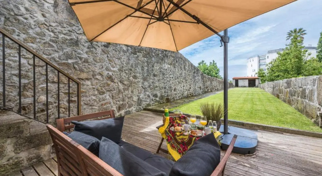 Апартаменты Дуплекс с видом на сад GuestReady - La Maison Aires Gouveia