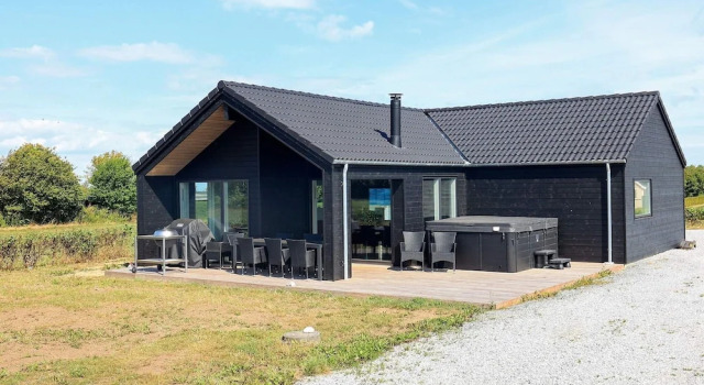 Коттедж 10 person holiday home in Bogense-By Traum