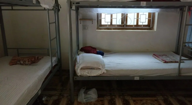 Pappi Chulo Hostel, Book Hostel / Vandrerhjem Hoteller i Vagator med morgenmad, Morgenmad